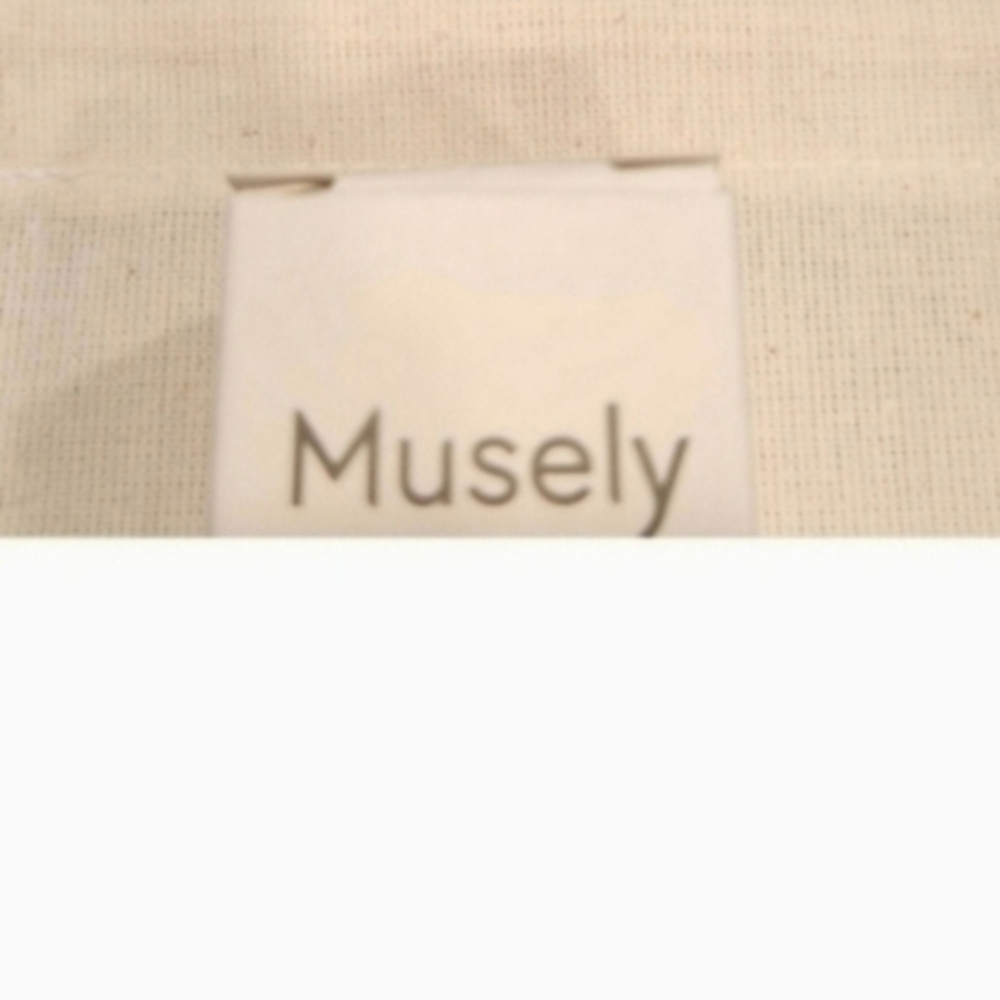 Musel y Red Rescue - Picture 2 of 2